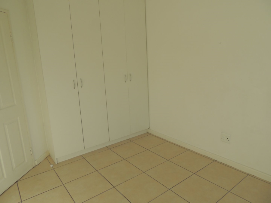 To Let 2 Bedroom Property for Rent in Stellendale Western Cape